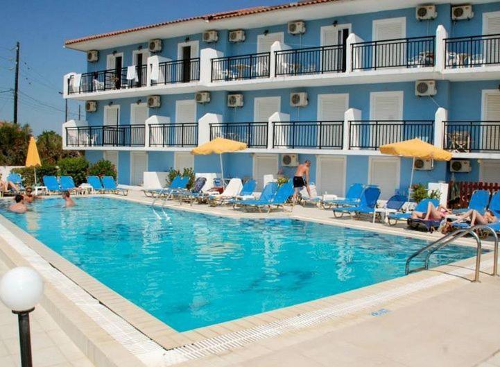 Britannia Otel Agrilia Dış mekan fotoğraf